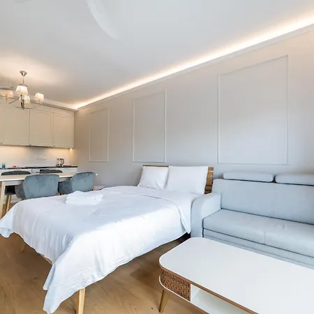 Warta River Chic By Bookinghost Apartamento